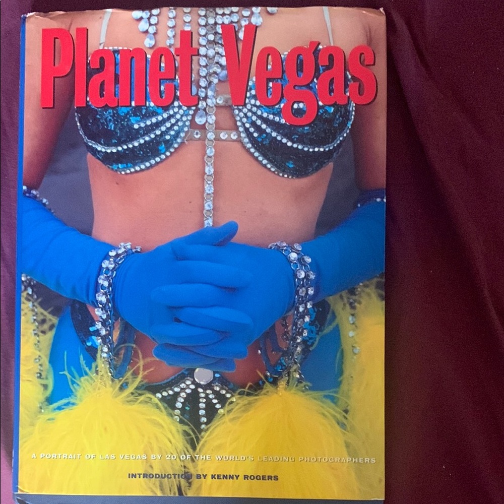 Planet Vegas Book Beautiful Glossy photos!